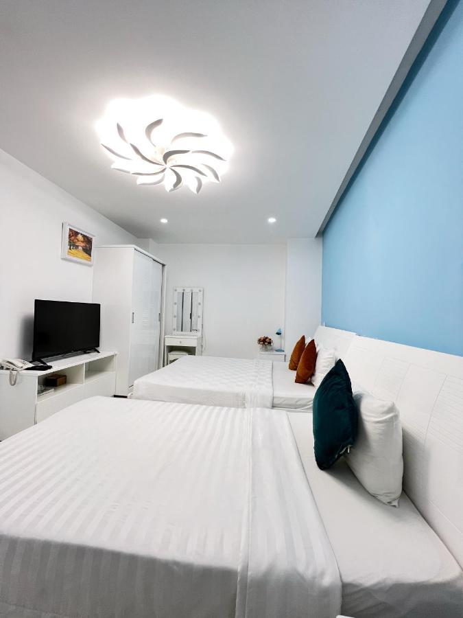 Valentine Luxury Hotel - 31 Bui Vien Street Thành Pho Ho Chí Minh Esterno foto