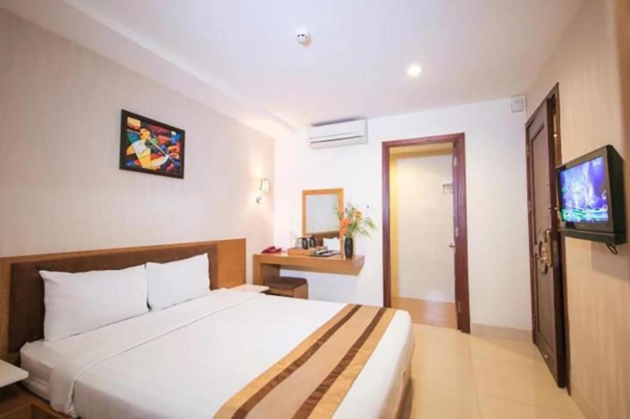 Valentine Luxury Hotel - 31 Bui Vien Street Thành Pho Ho Chí Minh Esterno foto