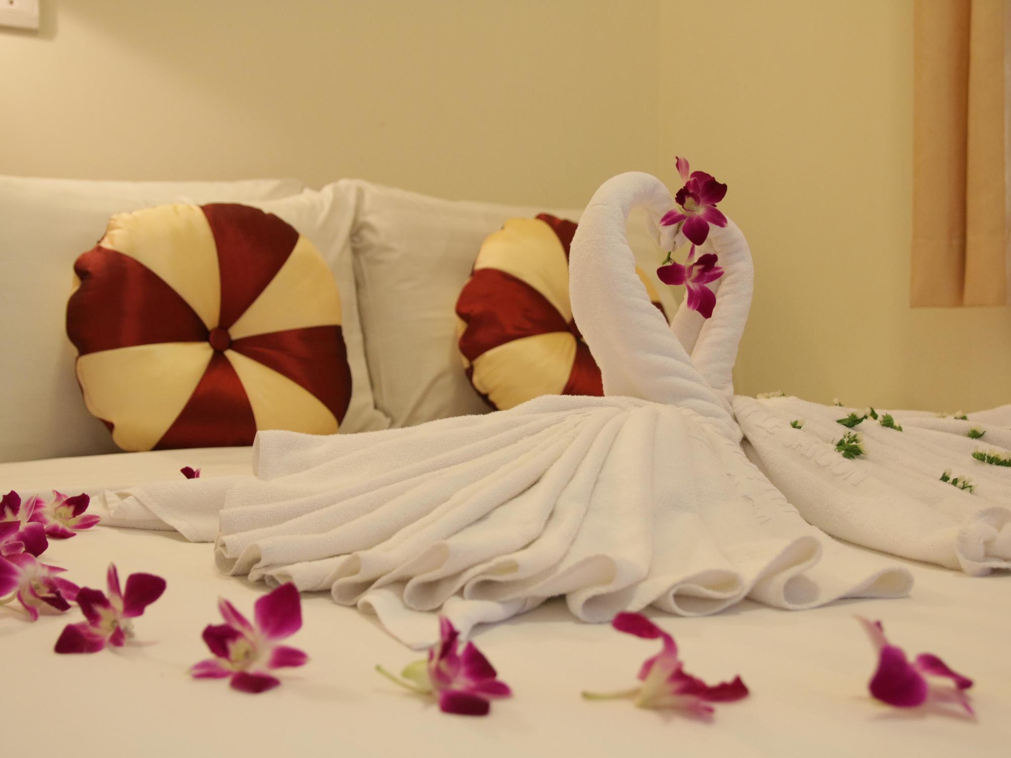 Valentine Luxury Hotel - 31 Bui Vien Street Thành Pho Ho Chí Minh Esterno foto