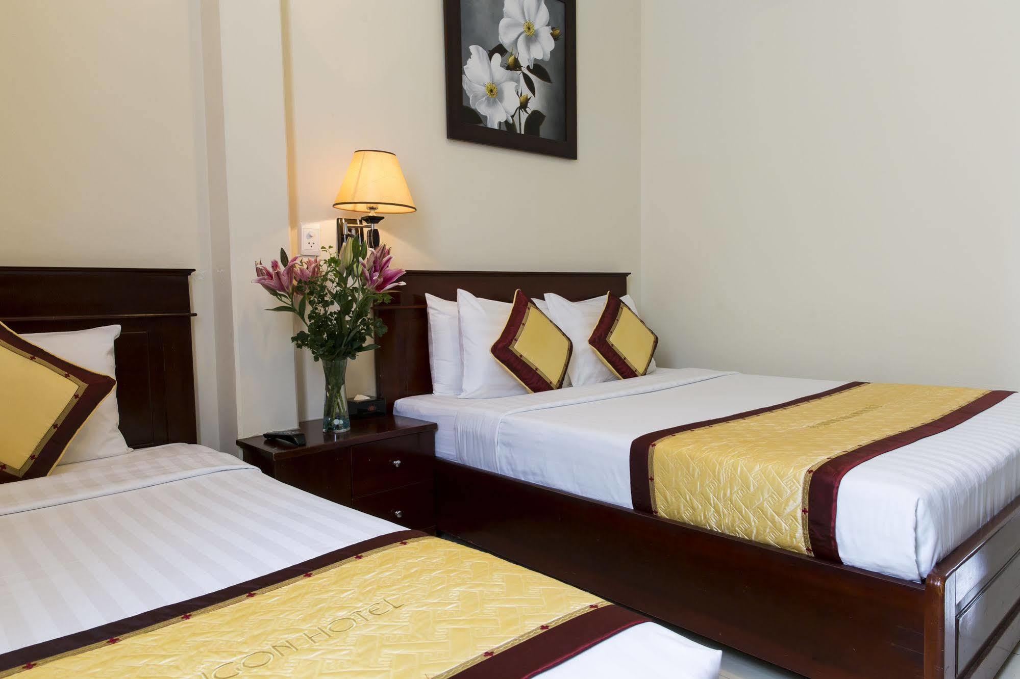 Valentine Luxury Hotel - 31 Bui Vien Street Thành Pho Ho Chí Minh Esterno foto